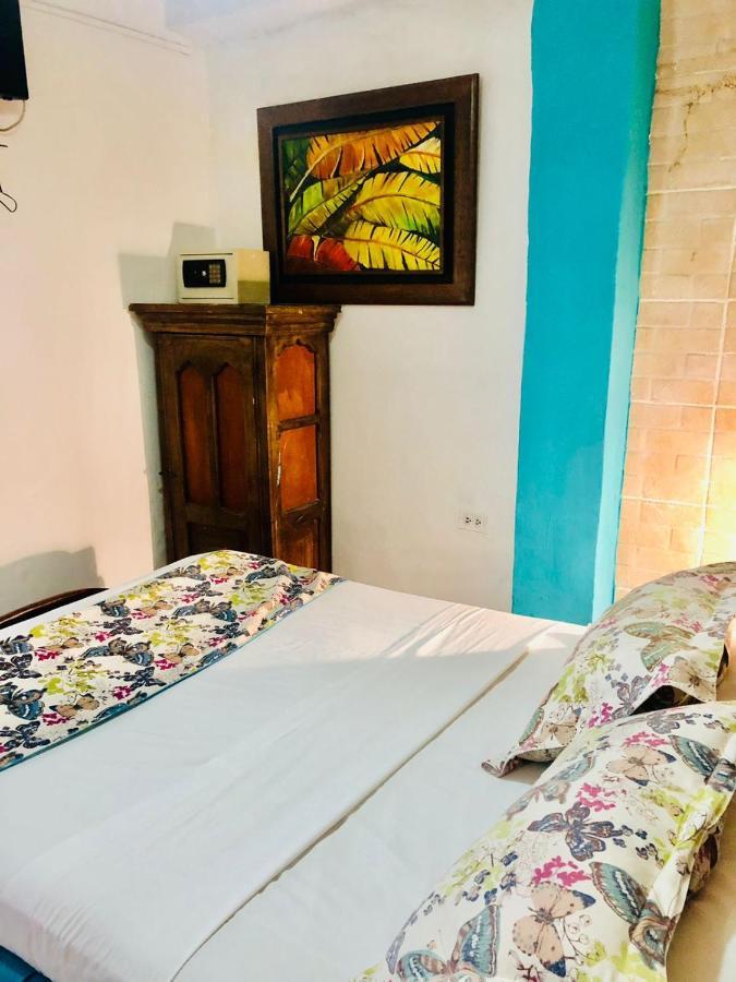 Antigua Calle Almudena Hotel Cartagena 외부 사진