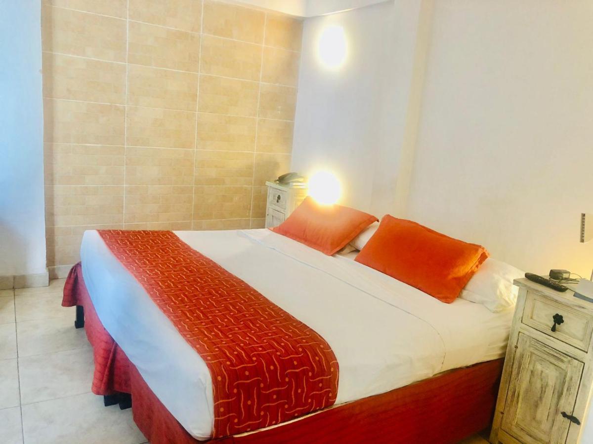 Antigua Calle Almudena Hotel Cartagena 외부 사진